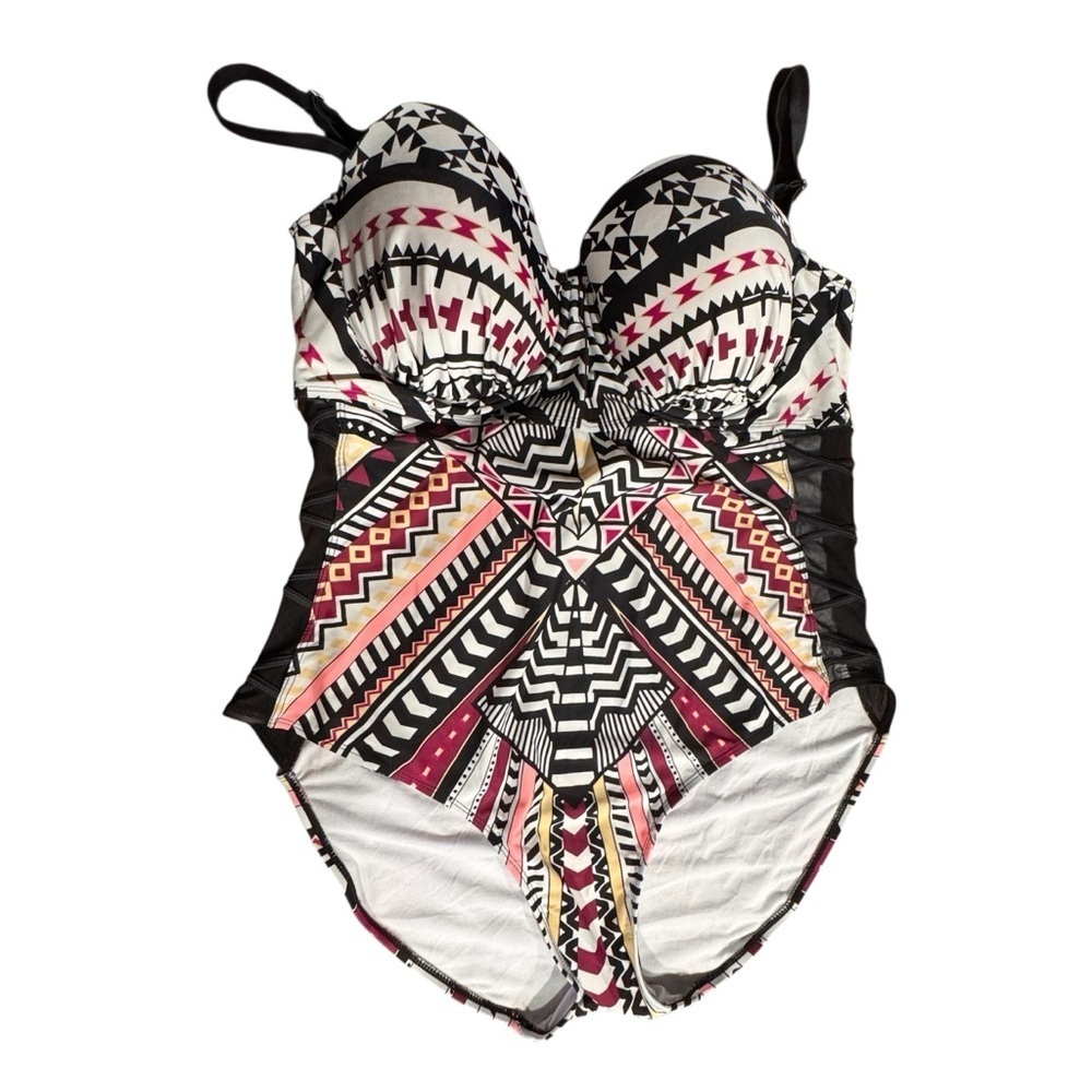 Rue Bleu Woman’s Swimsuit Underwire Bra One Piece Multicolor Aztec Print Size 3X